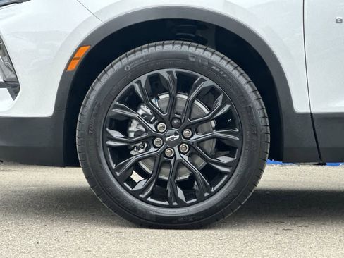 New 2026 Chevrolet Blazer LT w/ Convenience Package image 32