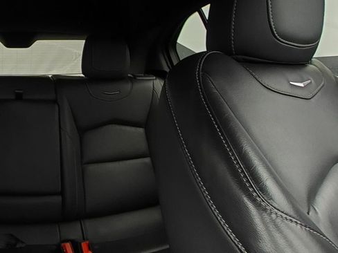 Used 2024 Cadillac XT4 Premium Luxury FWD image 11