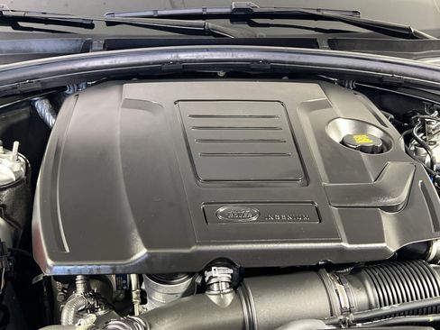 Used 2020 Land Rover Range Rover Velar R-Dynamic S image 29