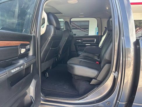 Used 2016 RAM 1500 Laramie w/ Convenience Group AWD/4WD image 18