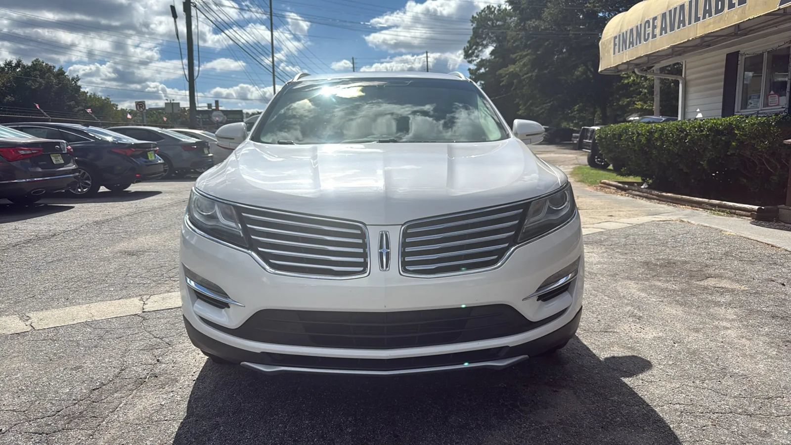 Used 2017 Lincoln MKC Reserve FWD image 2
