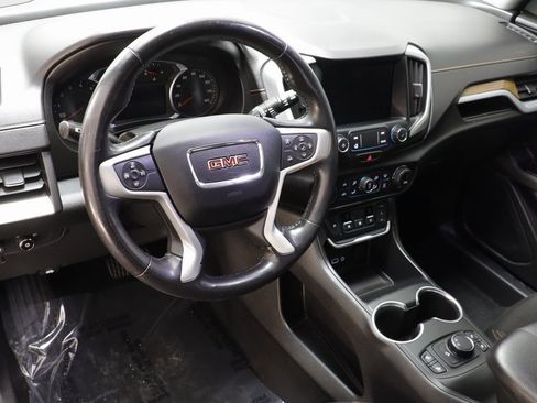 Used 2019 GMC Terrain SLE w/ Driver Convenience Package image 7