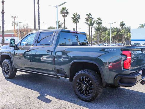 Used 2026 Chevrolet Silverado 2500 LTZ w/ LTZ Plus Package image 8