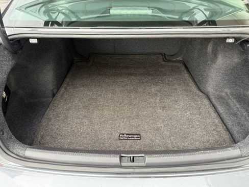 Used 2020 Volkswagen Passat 2.0T R-Line image 27