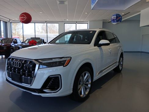 Used 2025 Audi Q7 3.0T Premium Plus image 1