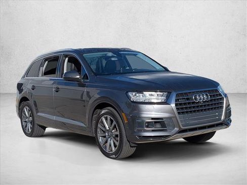 Used 2019 Audi Q7 3.0T Premium Plus w/ Premium Plus Package image 3