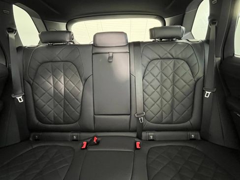 Used 2025 BMW X5 xDrive40i w/ M Sport Package AWD/4WD image 19