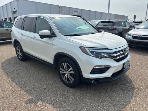 Used 2017 Honda Pilot EX-L image 2