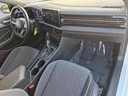 Used 2025 Volkswagen Jetta Sport FWD image 19