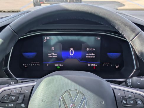 Used 2022 Volkswagen Jetta SE FWD image 24