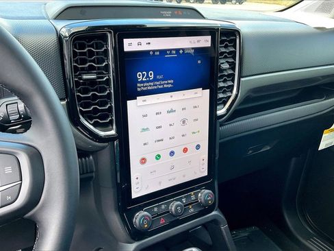 New 2025 Ford Ranger XLT w/ Equipment Group 301A High image 19