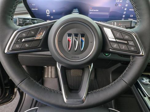 Certified 2026 Buick Enclave Avenir image 17