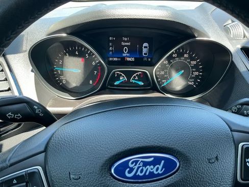 Used 2019 Ford Escape Titanium AWD/4WD image 19