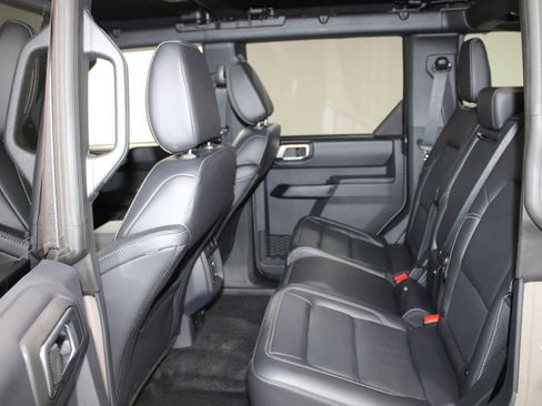 New 2026 Ford Bronco Outer Banks AWD/4WD image 25