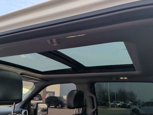 Used 2020 Ford F150 Lariat w/ Equipment Group 502A Luxury image 26