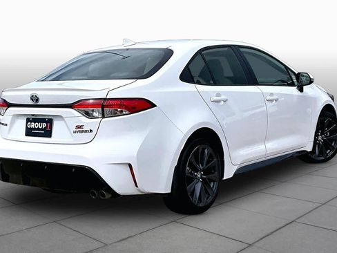 Used 2024 Toyota Corolla SE FWD image 13