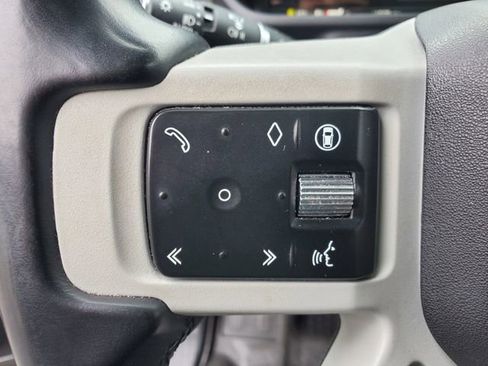 Used 2024 Land Rover Defender 110 S image 22