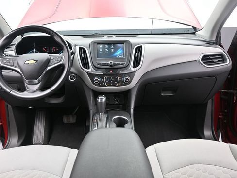 Used 2018 Chevrolet Equinox LT FWD image 33