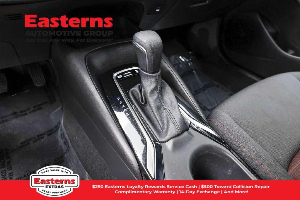Used 2025 Toyota Corolla SE FWD image 14