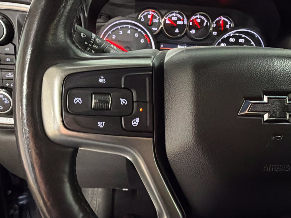 Used 2019 Chevrolet Silverado 1500 RST AWD/4WD image 33