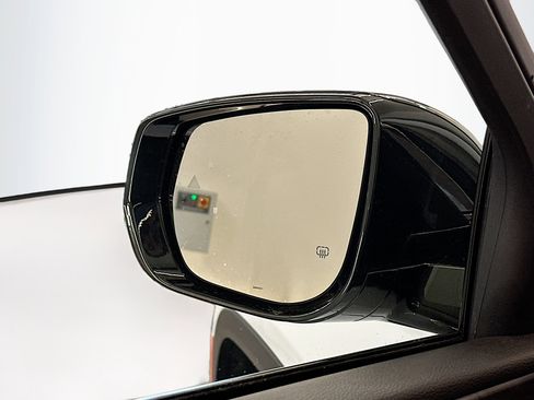 Used 2021 Jeep Grand Cherokee L Limited image 16