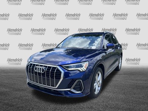 Used 2022 Audi Q3 2.0T Premium Plus AWD/4WD image 5