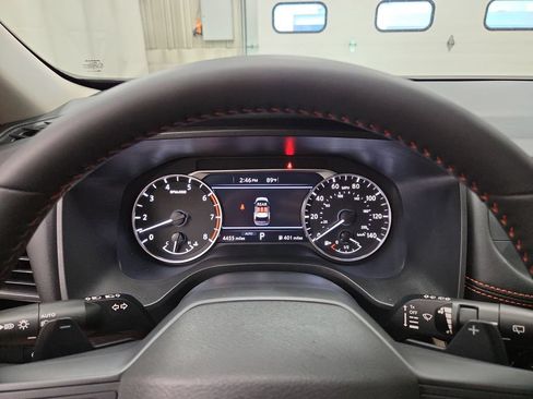 Used 2025 Nissan Rogue SV AWD/4WD image 22