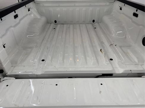Used 2025 Nissan Frontier S AWD/4WD image 16