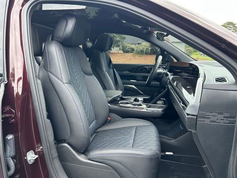 Used 2026 Cadillac Escalade IQ Sport 1 w/ LPO, Floor Liner Package AWD/4WD image 58