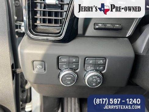 Used 2026 GMC Sierra 1500 AT4 w/ Technology Package AWD/4WD image 14