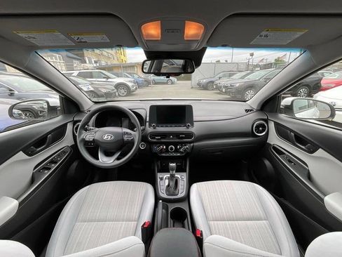 Used 2023 Hyundai Kona SEL AWD/4WD image 15