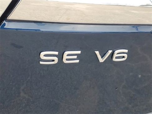 Certified 2023 Volkswagen Atlas SE image 7