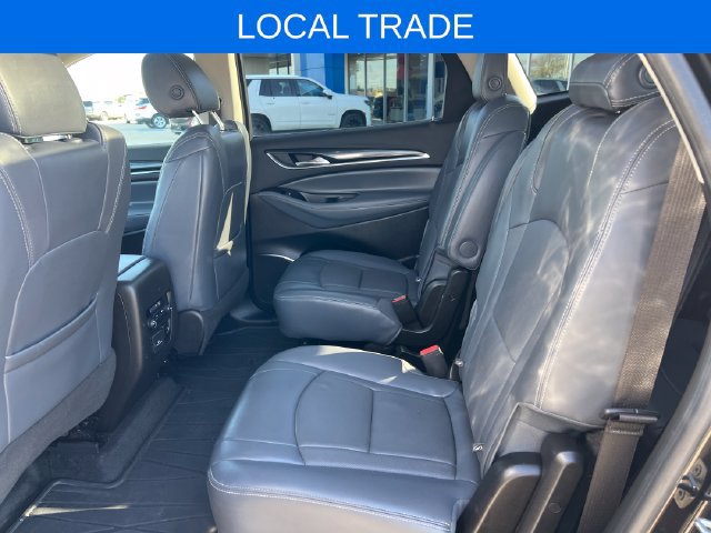Used 2018 Buick Enclave Essence FWD image 14