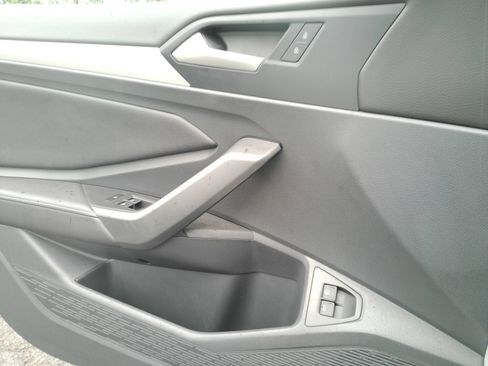 Used 2023 Volkswagen Jetta S FWD image 21