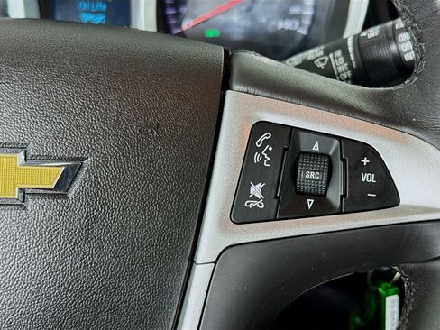 Used 2017 Chevrolet Equinox LT w/ Convenience Package image 14