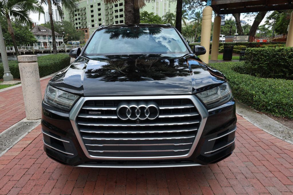 Used 2019 Audi Q7 3.0T Premium Plus AWD/4WD image 19