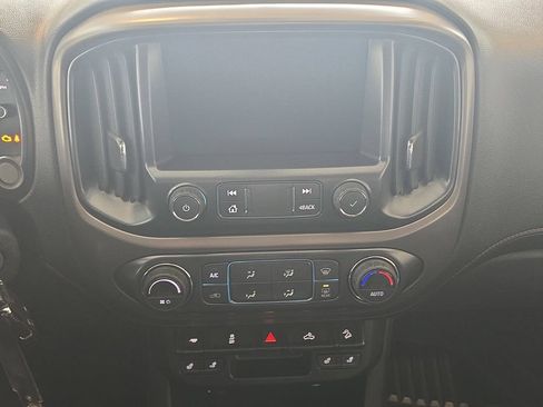 Used 2019 GMC Canyon All Terrain w/ Trailering Package AWD/4WD image 21