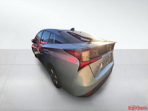 Certified 2019 Toyota Prius Limited w/ Carpet Mat Package FWD image 3