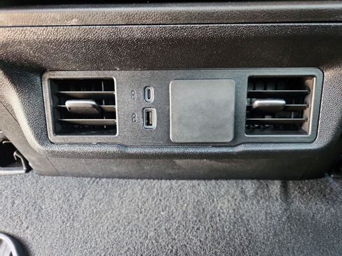 Used 2024 Chevrolet Silverado 1500 Custom RWD image 20