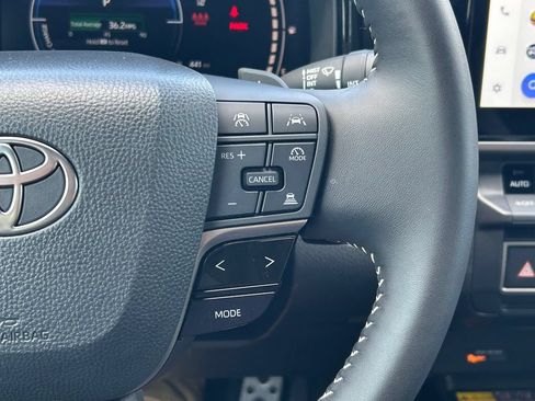 Used 2026 Toyota Camry SE w/ Multimedia Upgrade Package AWD/4WD image 38