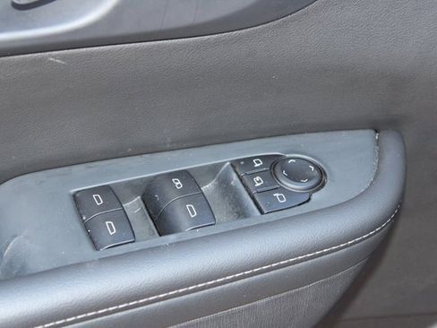 Used 2025 Buick Enclave Preferred image 22