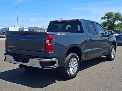 Used 2021 Chevrolet Silverado 1500 LT AWD/4WD image 6