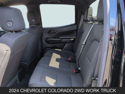 Used 2024 Chevrolet Colorado W/T image 15