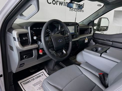 New 2026 Ford F250 XL image 3