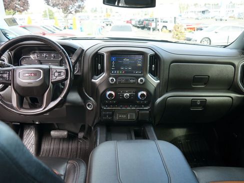 Used 2019 GMC Sierra 1500 AT4 w/ AT4 Premium Package image 17