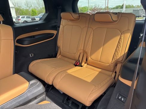 New 2026 Jeep Grand Cherokee L Summit image 11