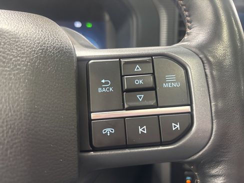 Used 2024 Ford F150 Lariat w/ Equipment Group 502A High image 35