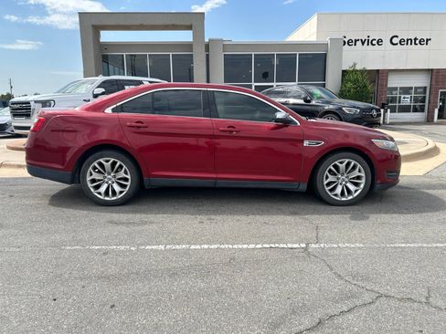 Used 2014 Ford Taurus Limited FWD image 4