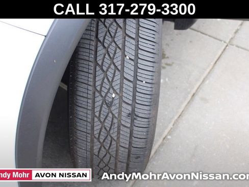 Used 2024 Nissan Rogue SV AWD/4WD image 14