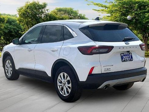 Certified 2023 Ford Escape Active AWD/4WD image 2